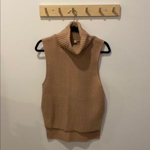 Uniqlo Knit Sleeveless Turtleneck Sweater